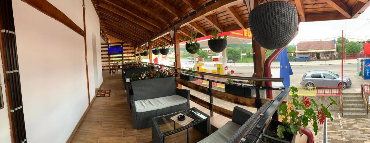 Pensiunea Relax Râmnicu Vâlcea Exterior foto